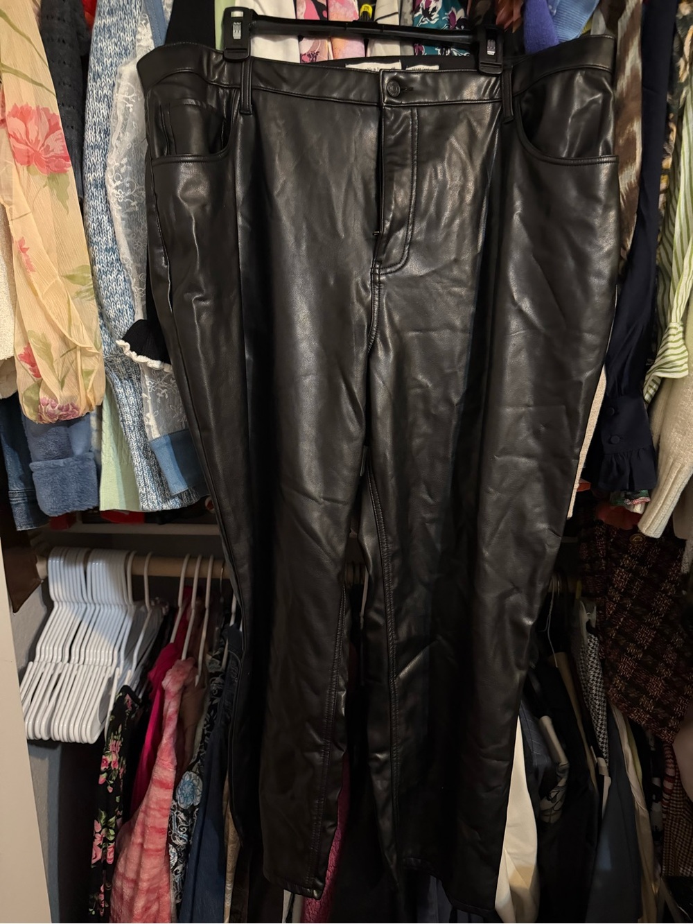 Abercrombie & Fitch Black Faux Leather Women's Pants 35/20